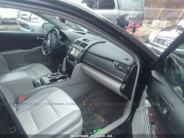 Photo 4 VIN: 4T4BF1FK9DR326840 - TOYOTA CAMRY 