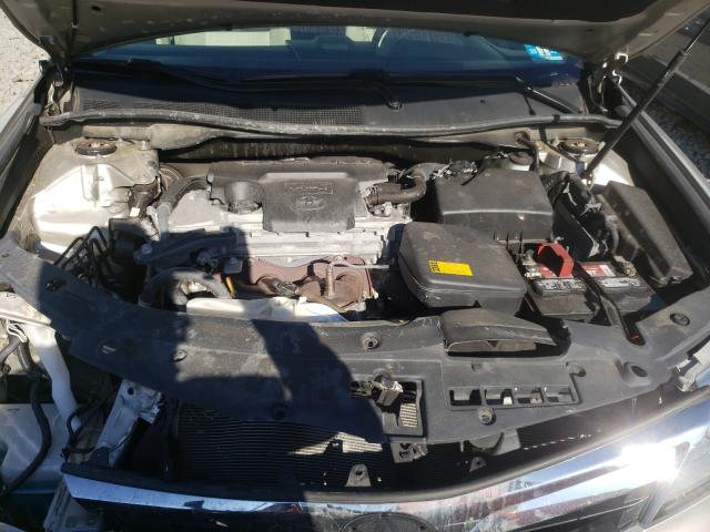 Photo 6 VIN: 4T4BF1FK9DR327731 - TOYOTA CAMRY L 