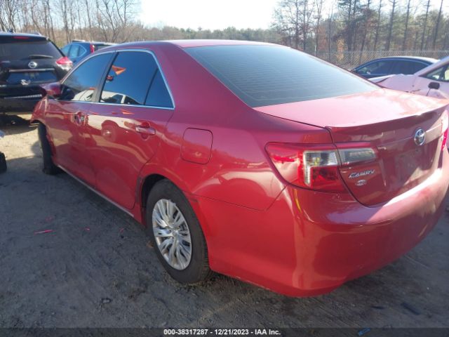 Photo 2 VIN: 4T4BF1FK9ER338973 - TOYOTA CAMRY 