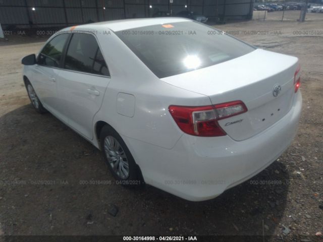 Photo 2 VIN: 4T4BF1FK9ER351061 - TOYOTA CAMRY 