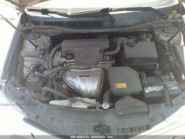 Photo 9 VIN: 4T4BF1FK9ER417589 - TOYOTA CAMRY 