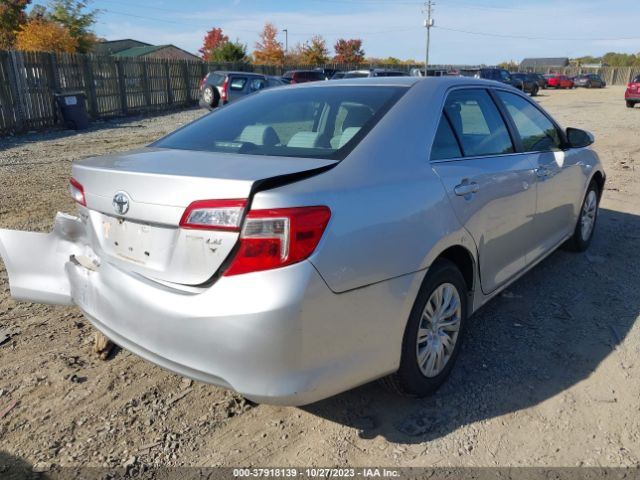 Photo 3 VIN: 4T4BF1FK9ER432593 - TOYOTA CAMRY 