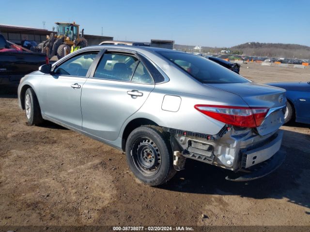 Photo 2 VIN: 4T4BF1FK9FR462212 - TOYOTA CAMRY 