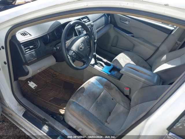 Photo 4 VIN: 4T4BF1FK9GR581279 - TOYOTA CAMRY 