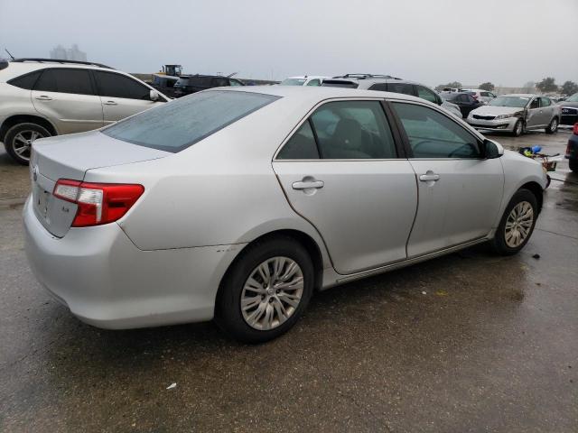 Photo 2 VIN: 4T4BF1FKXCR203739 - TOYOTA CAMRY 