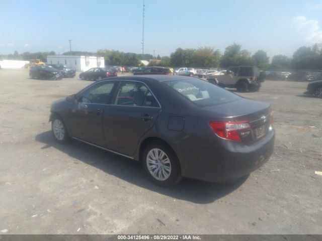 Photo 2 VIN: 4T4BF1FKXCR206379 - TOYOTA CAMRY 