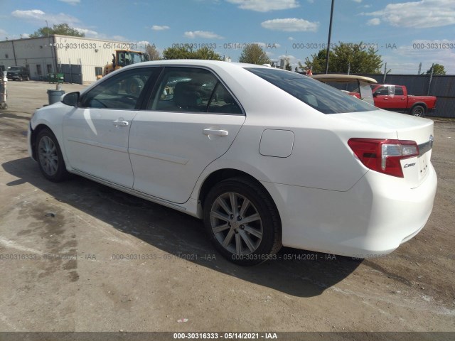 Photo 2 VIN: 4T4BF1FKXCR207158 - TOYOTA CAMRY 