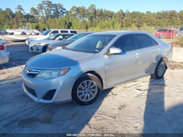 Photo 1 VIN: 4T4BF1FKXCR212117 - TOYOTA CAMRY 