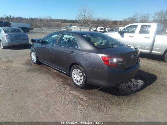 Photo 2 VIN: 4T4BF1FKXCR264413 - TOYOTA CAMRY 