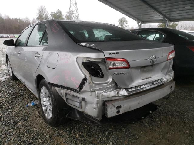 Photo 2 VIN: 4T4BF1FKXDR281715 - TOYOTA CAMRY L 