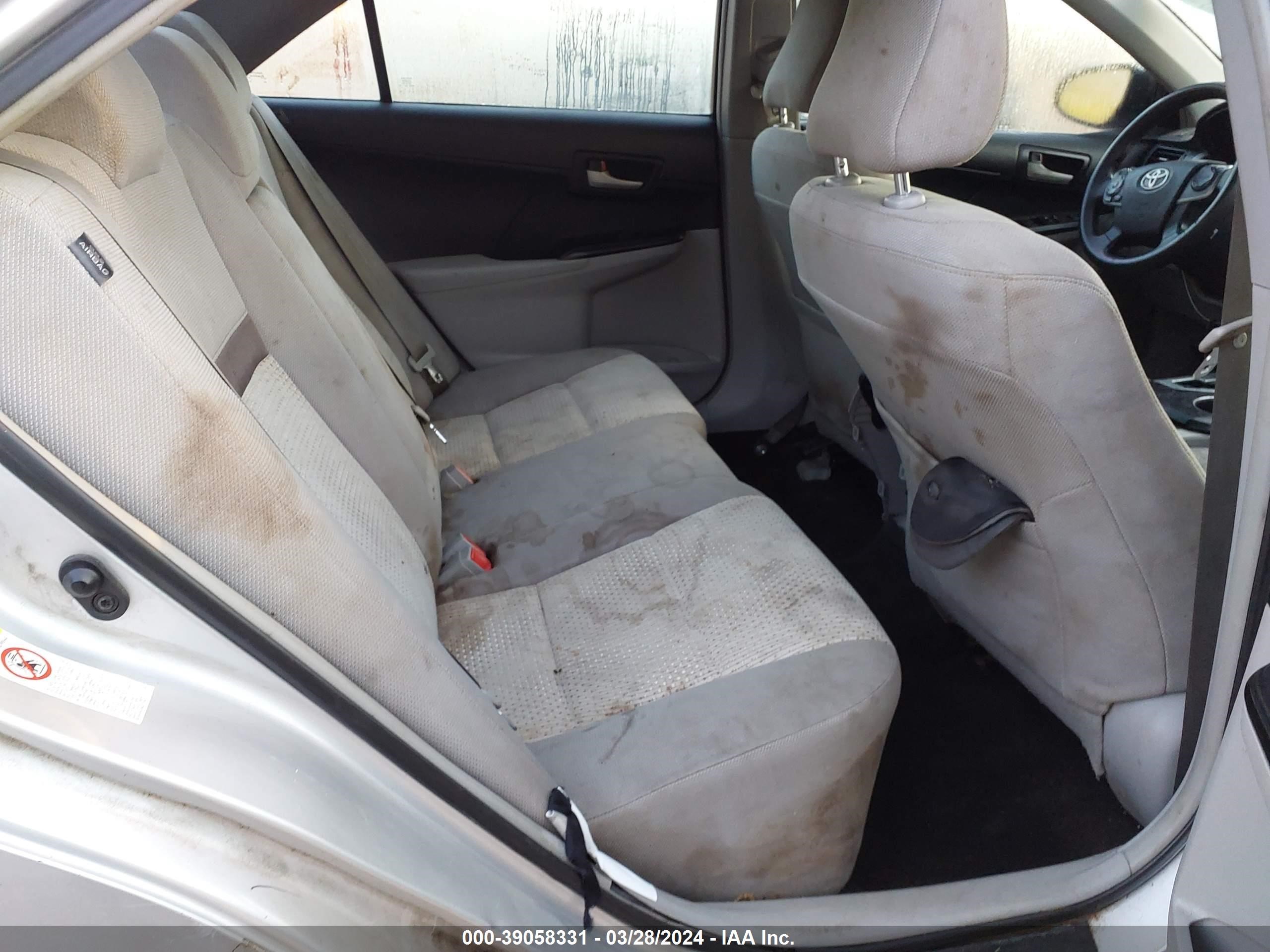 Photo 7 VIN: 4T4BF1FKXDR282864 - TOYOTA CAMRY 