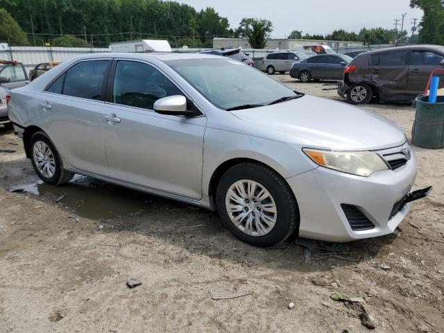 Photo 3 VIN: 4T4BF1FKXDR285294 - TOYOTA CAMRY L 