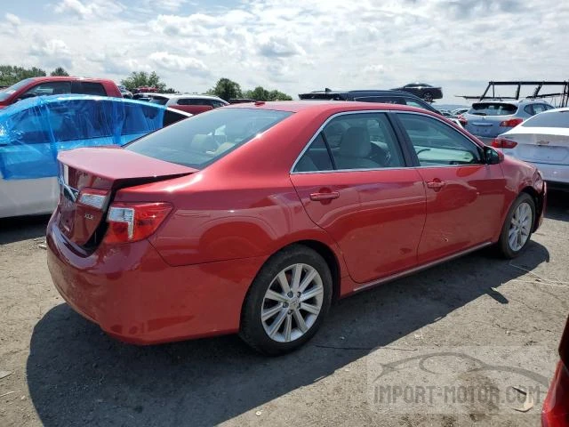 Photo 2 VIN: 4T4BF1FKXDR287160 - TOYOTA CAMRY 