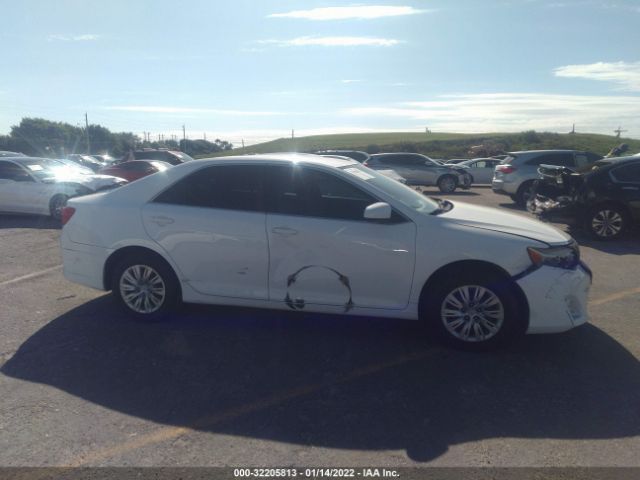 Photo 5 VIN: 4T4BF1FKXDR288132 - TOYOTA CAMRY 