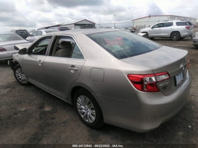 Photo 2 VIN: 4T4BF1FKXDR307780 - TOYOTA CAMRY 