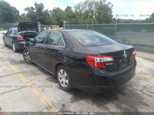 Photo 2 VIN: 4T4BF1FKXDR320965 - TOYOTA CAMRY 