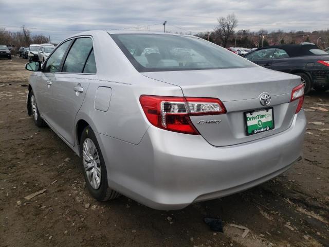 Photo 2 VIN: 4T4BF1FKXDR327656 - TOYOTA CAMRY L 