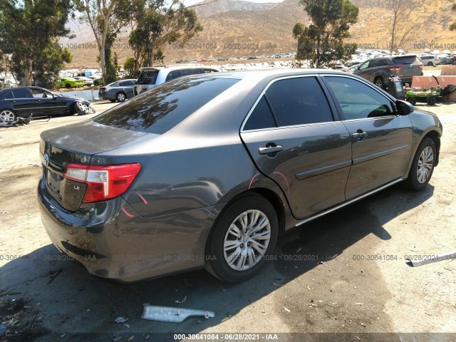 Photo 3 VIN: 4T4BF1FKXDR329424 - TOYOTA CAMRY 