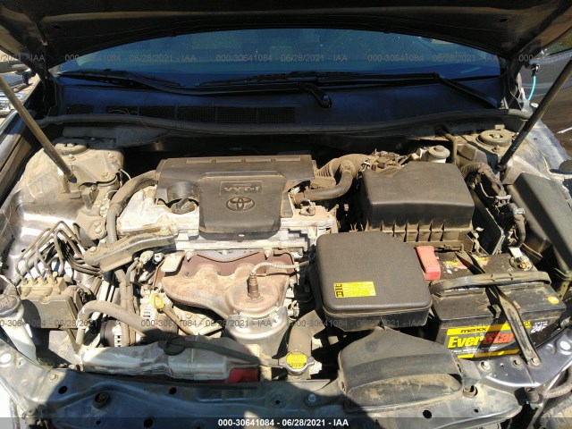 Photo 9 VIN: 4T4BF1FKXDR329424 - TOYOTA CAMRY 