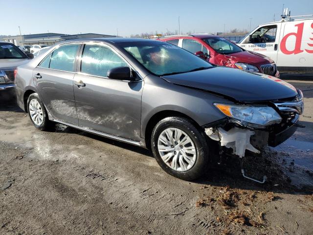 Photo 3 VIN: 4T4BF1FKXDR329830 - TOYOTA CAMRY L 