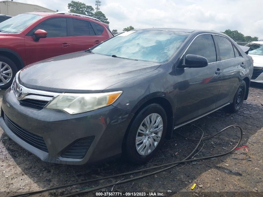 Photo 1 VIN: 4T4BF1FKXDR334123 - TOYOTA CAMRY 