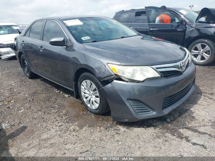 Photo 12 VIN: 4T4BF1FKXDR334123 - TOYOTA CAMRY 