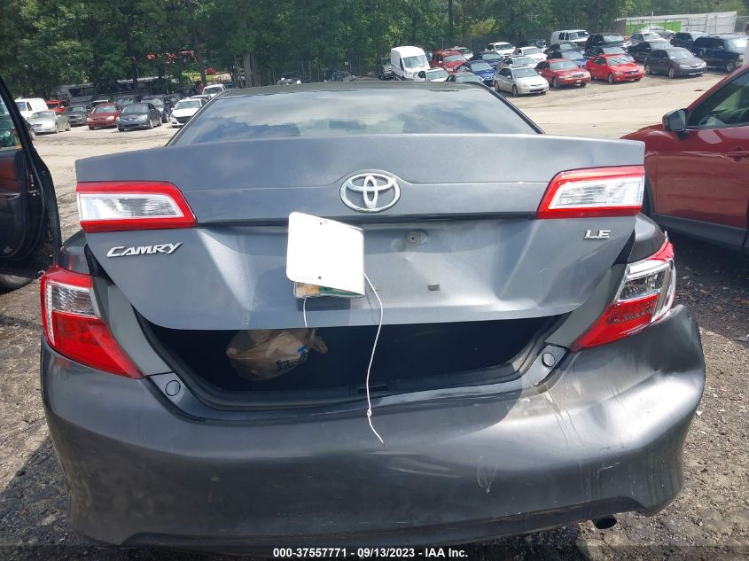 Photo 15 VIN: 4T4BF1FKXDR334123 - TOYOTA CAMRY 