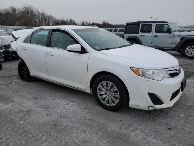 Photo 3 VIN: 4T4BF1FKXDR335885 - TOYOTA CAMRY 