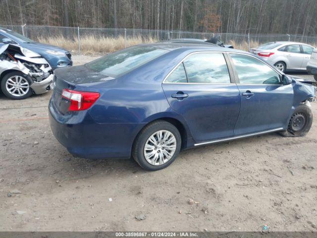 Photo 3 VIN: 4T4BF1FKXER418427 - TOYOTA CAMRY 