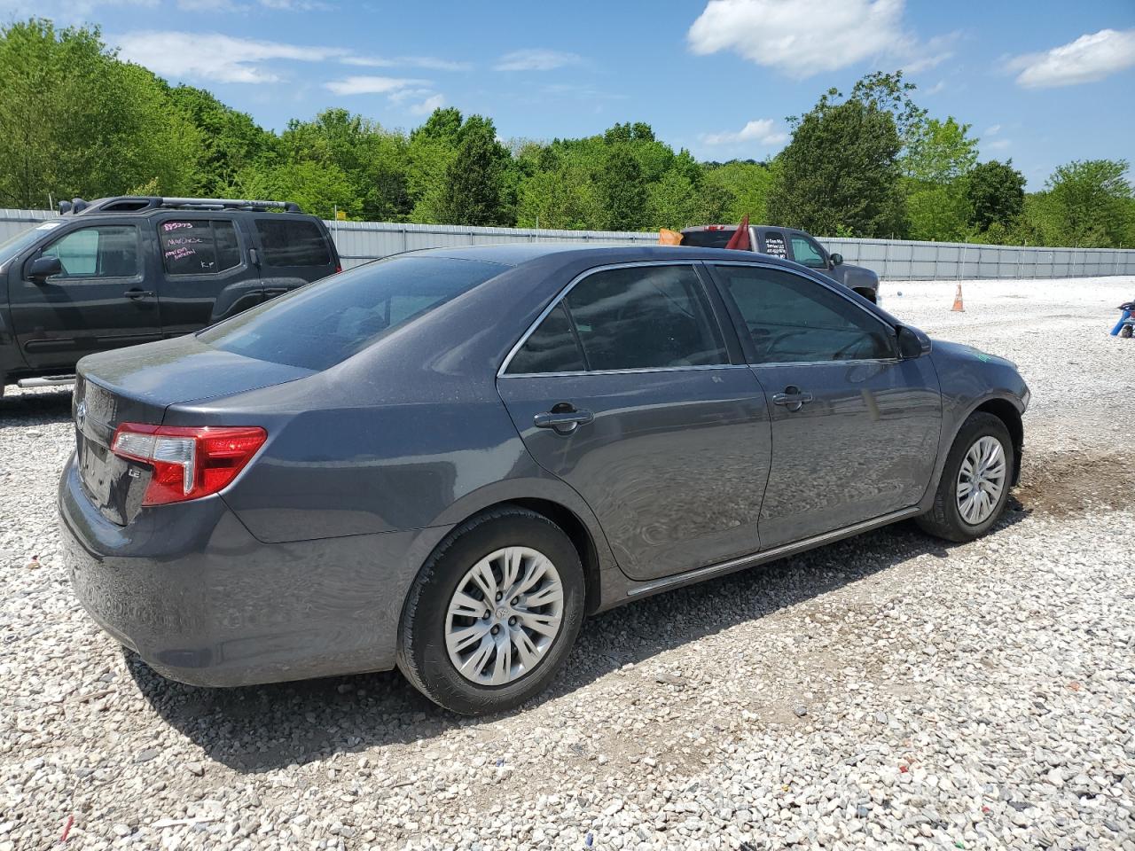 Photo 2 VIN: 4T4BF1FKXER429203 - TOYOTA CAMRY 