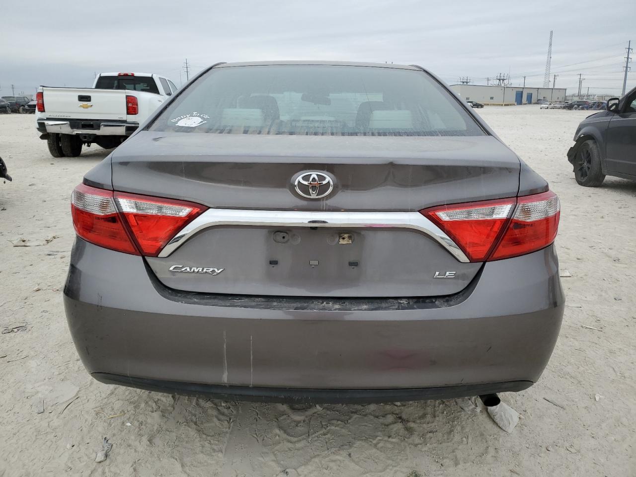 Photo 5 VIN: 4T4BF1FKXFR459643 - TOYOTA CAMRY 