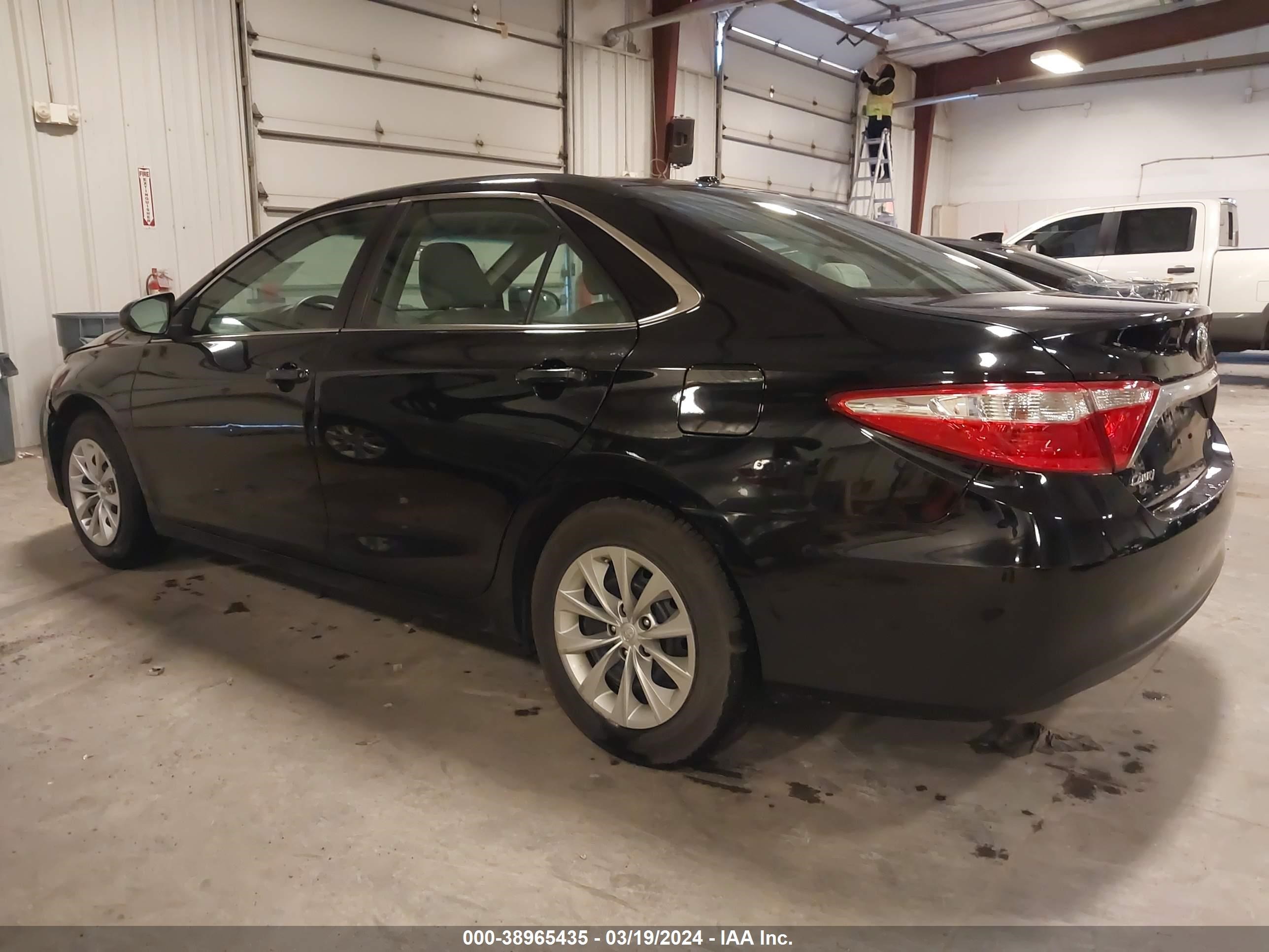 Photo 13 VIN: 4T4BF1FKXGR543396 - TOYOTA CAMRY 