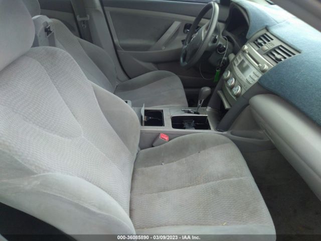 Photo 4 VIN: 4T4BF3EK0AR028864 - TOYOTA CAMRY 