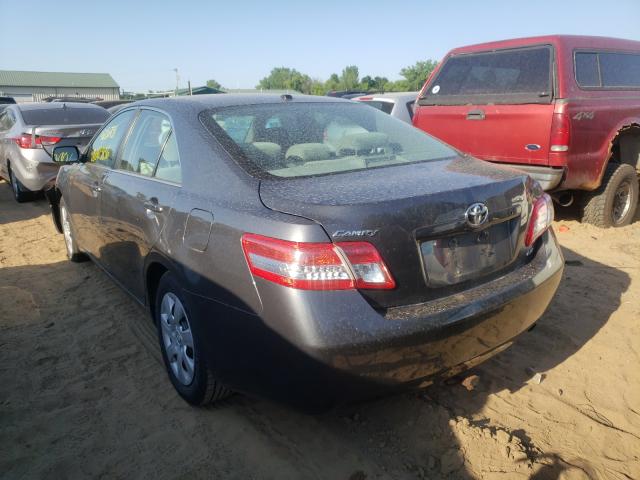 Photo 2 VIN: 4T4BF3EK0AR042005 - TOYOTA CAMRY BASE 