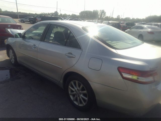 Photo 2 VIN: 4T4BF3EK0AR055871 - TOYOTA CAMRY 