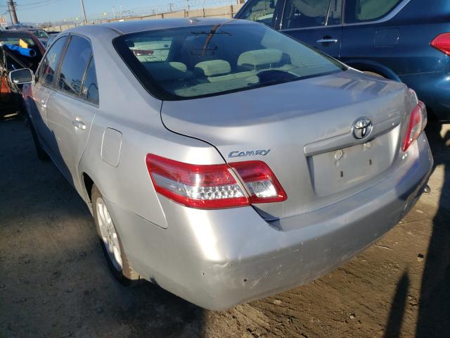 Photo 2 VIN: 4T4BF3EK0AR063890 - TOYOTA CAMRY BASE 