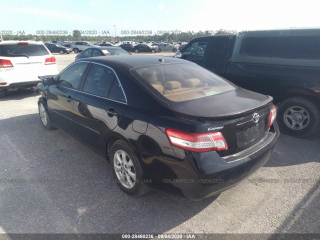 Photo 2 VIN: 4T4BF3EK0AR081340 - TOYOTA CAMRY 