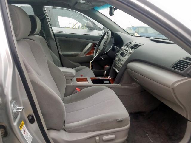 Photo 4 VIN: 4T4BF3EK0BR111339 - TOYOTA CAMRY 