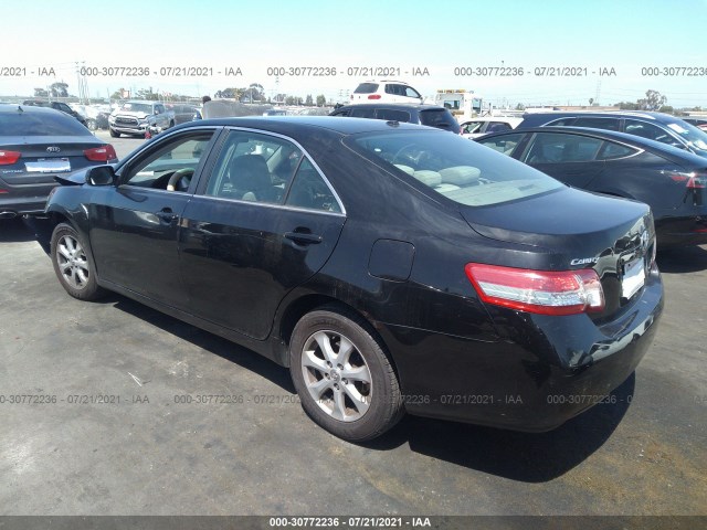 Photo 2 VIN: 4T4BF3EK0BR115049 - TOYOTA CAMRY 