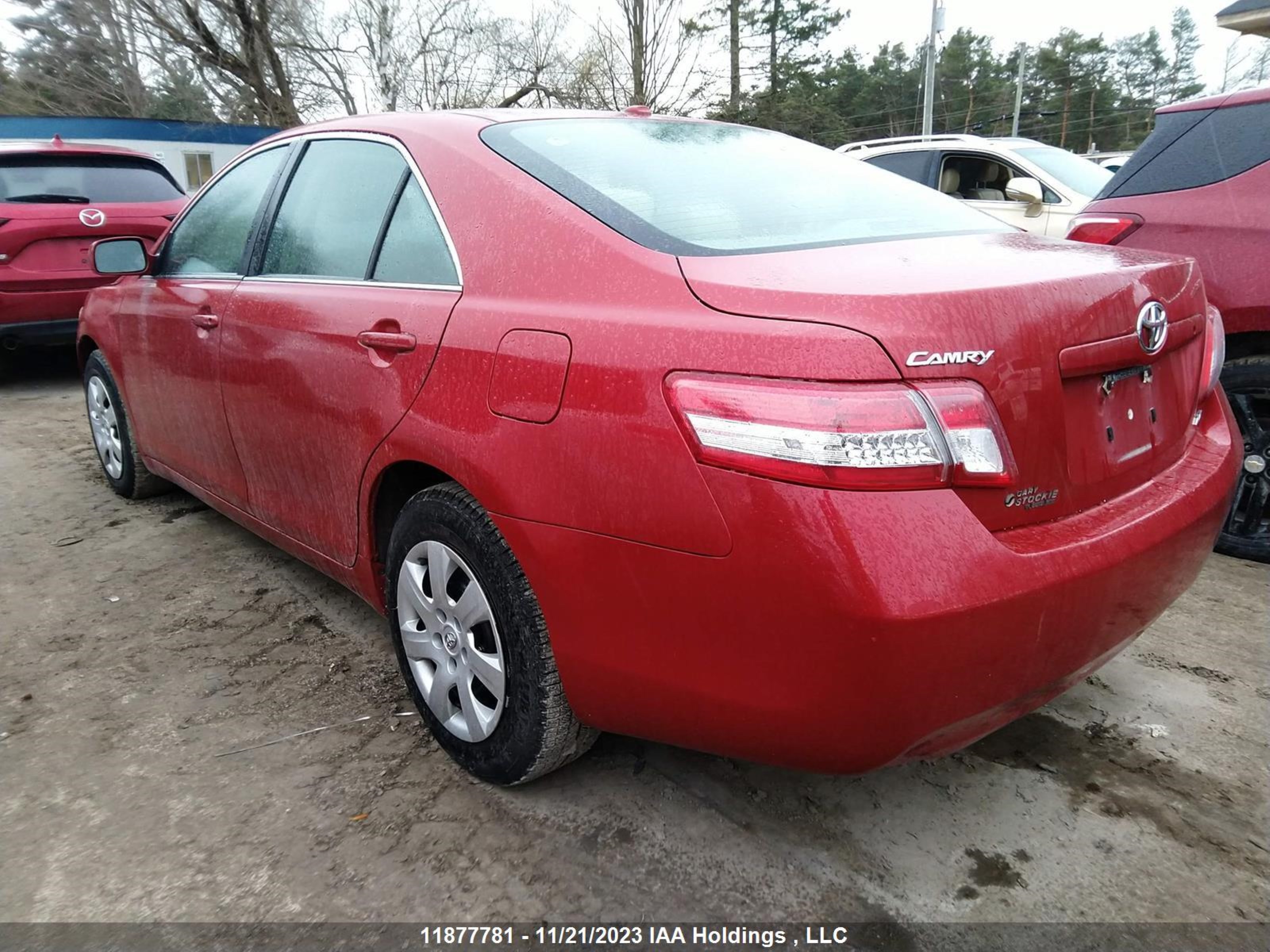 Photo 2 VIN: 4T4BF3EK0BR116783 - TOYOTA CAMRY 