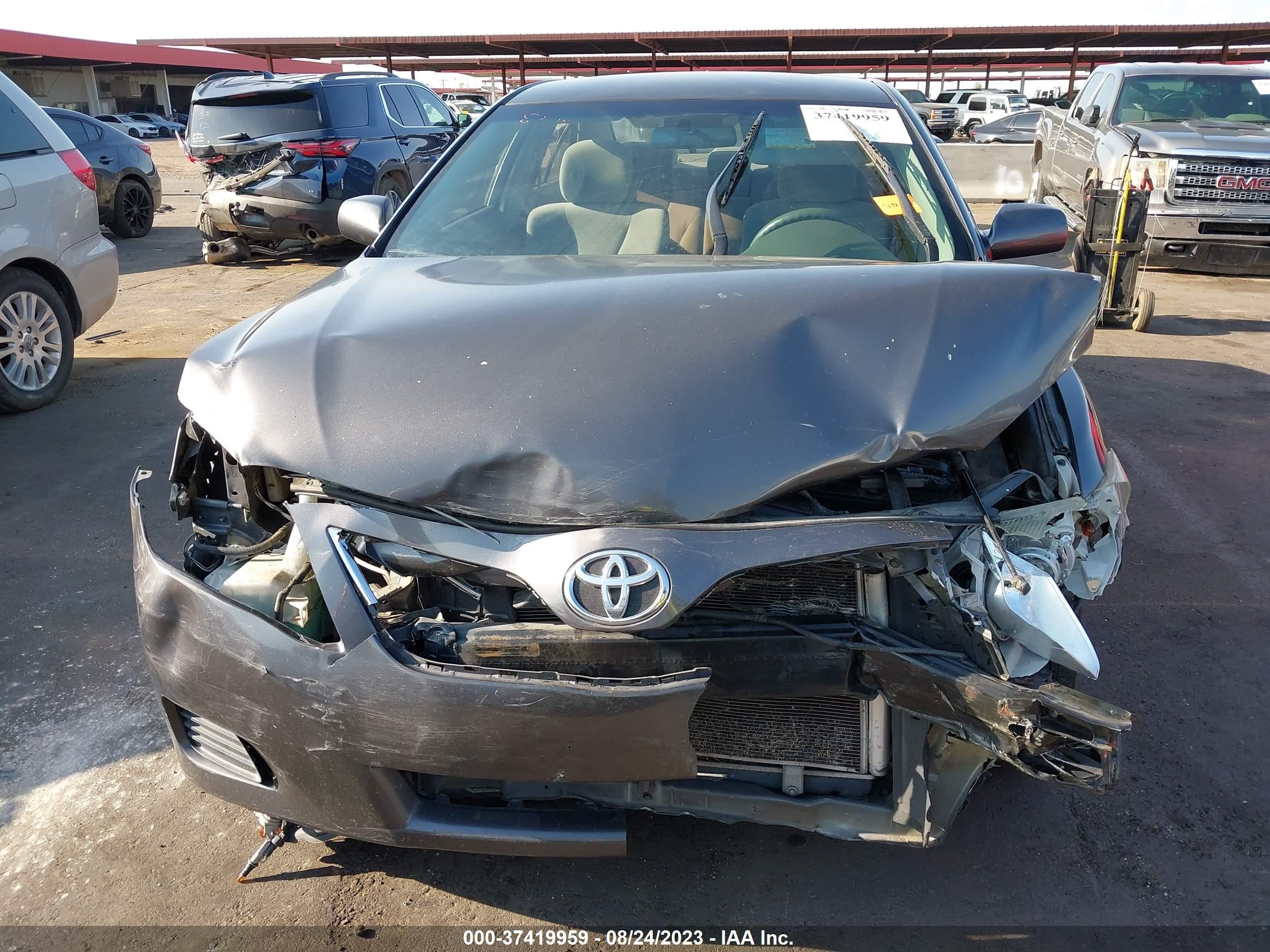 Photo 10 VIN: 4T4BF3EK0BR150660 - TOYOTA CAMRY 