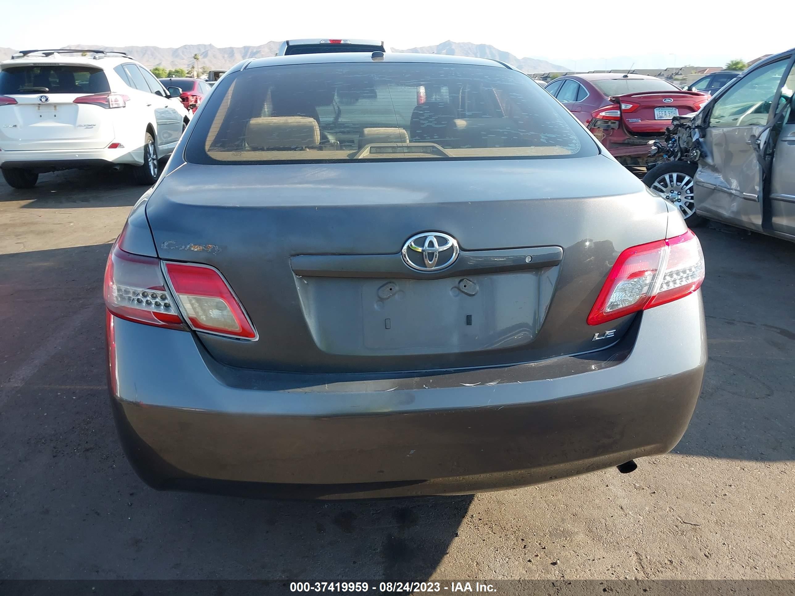 Photo 14 VIN: 4T4BF3EK0BR150660 - TOYOTA CAMRY 