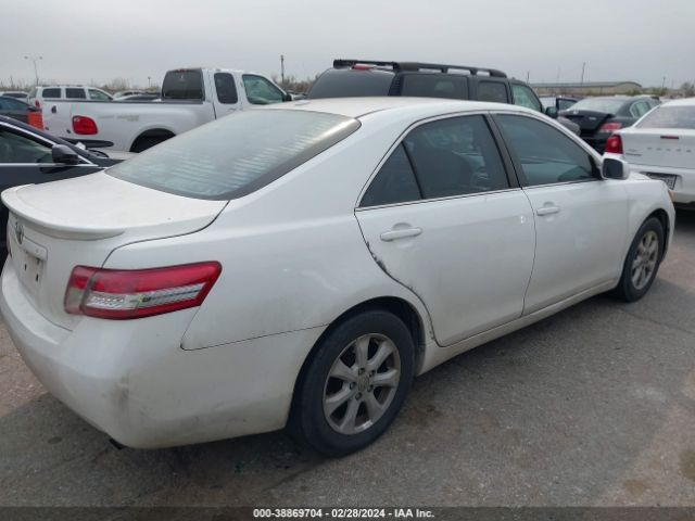 Photo 3 VIN: 4T4BF3EK0BR154059 - TOYOTA CAMRY 