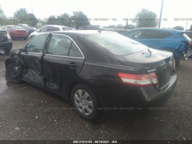 Photo 2 VIN: 4T4BF3EK0BR195372 - TOYOTA CAMRY 