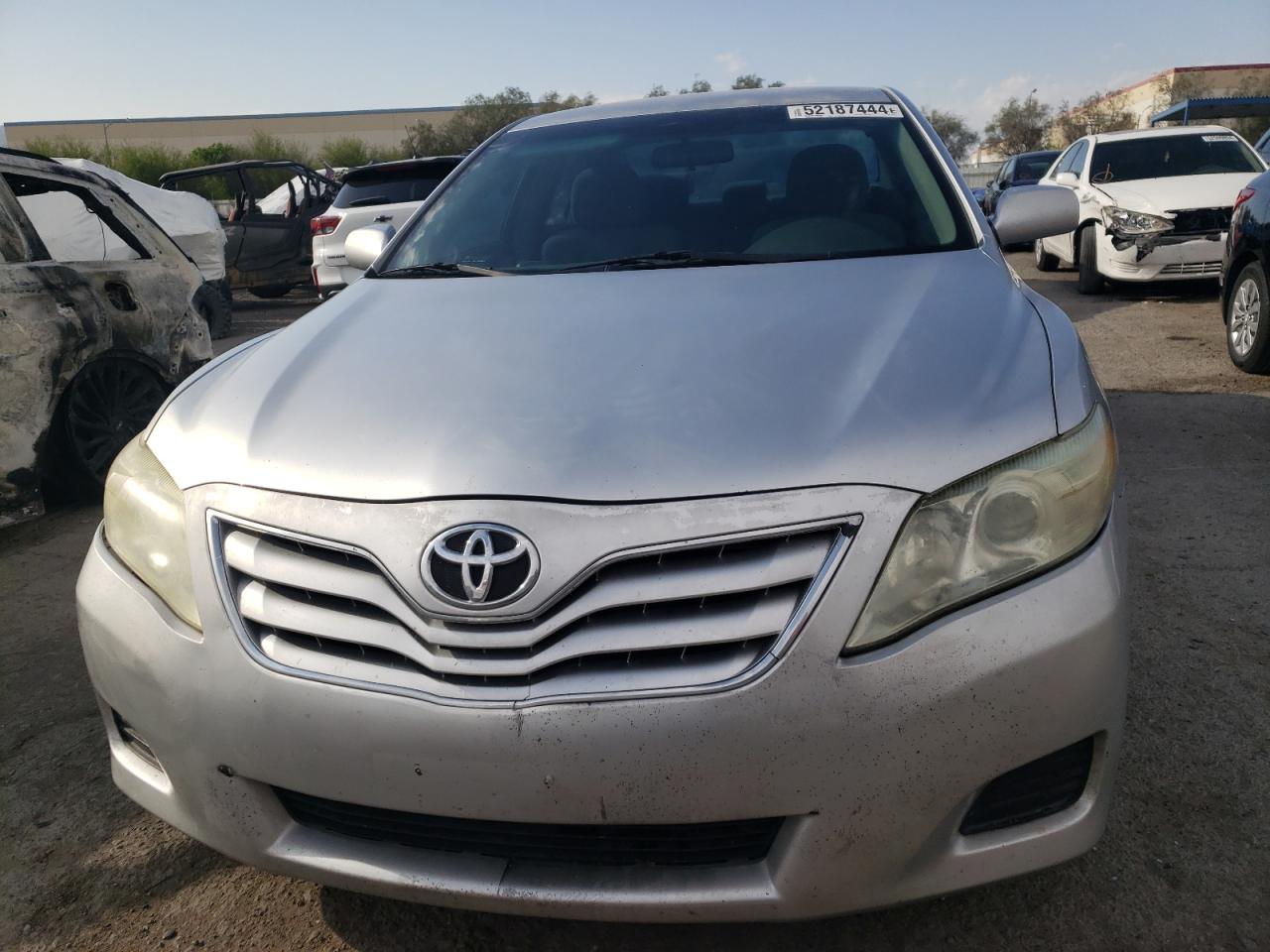 Photo 4 VIN: 4T4BF3EK0BR200991 - TOYOTA CAMRY 