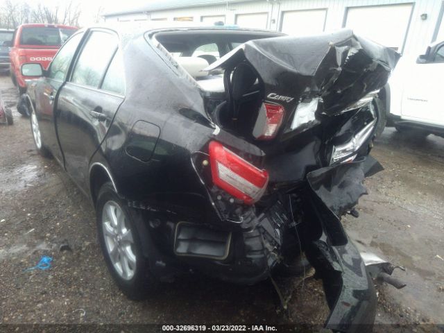 Photo 2 VIN: 4T4BF3EK0BR207620 - TOYOTA CAMRY 