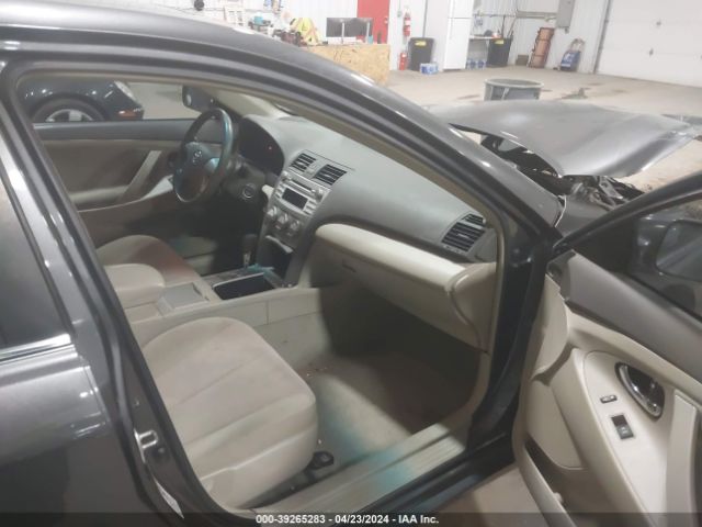 Photo 4 VIN: 4T4BF3EK1AR015315 - TOYOTA CAMRY 