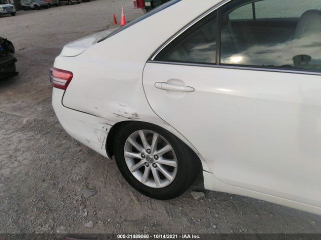 Photo 5 VIN: 4T4BF3EK1AR041719 - TOYOTA CAMRY 