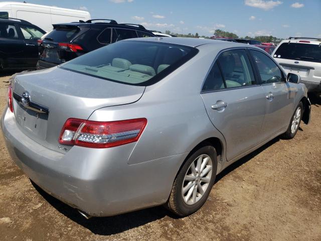 Photo 2 VIN: 4T4BF3EK1AR044992 - TOYOTA CAMRY BASE 