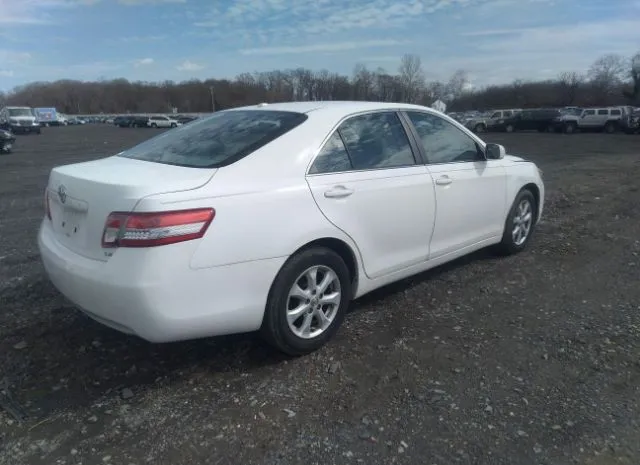 Photo 3 VIN: 4T4BF3EK1AR073442 - TOYOTA CAMRY 